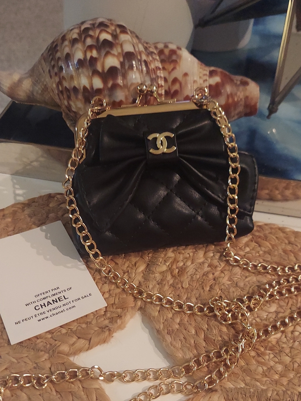 CC Beaute Kiss Mini Bow Crossbody Bag GWP